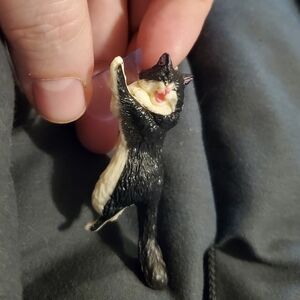 Cute cat phone holder